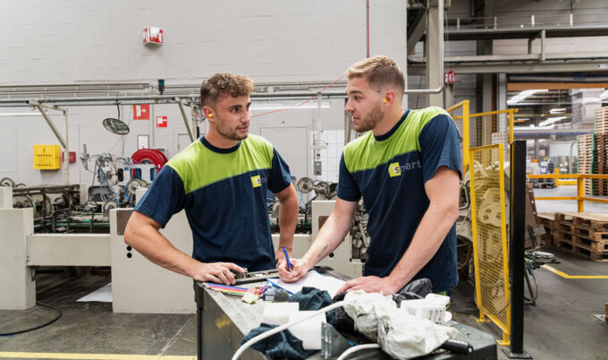 850-2025-Mensen-aan-het-werk-159 850-2025-Mensen-aan-het-werk-159