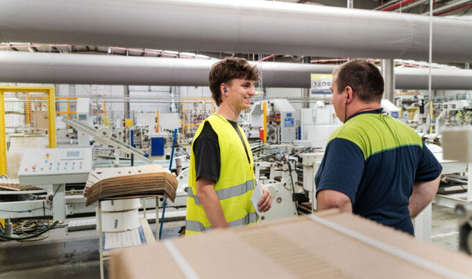 850-2025-Mensen-aan-het-werk-068